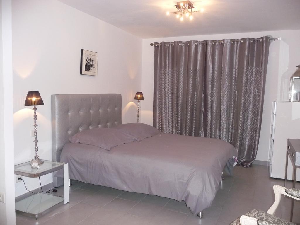 Liyaroyce Apartment Cavalaire-sur-Mer Ngoại thất bức ảnh